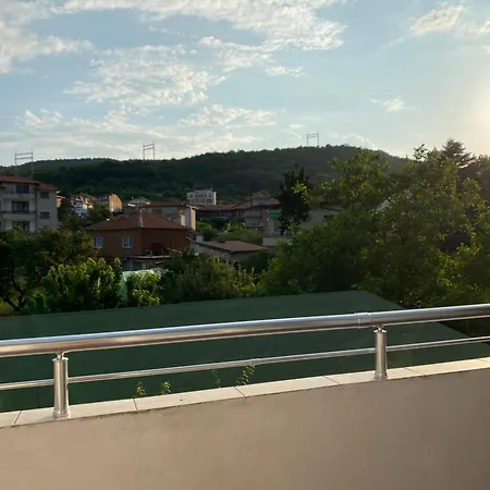 германови Casa de hóspedes *