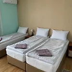 германови Gæstehus Obzor